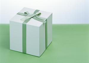 気軽に低価格でできる瞳のおしゃれ