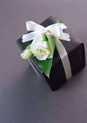 オリジナルデザインで作れる 「あつらえ扇子あや」